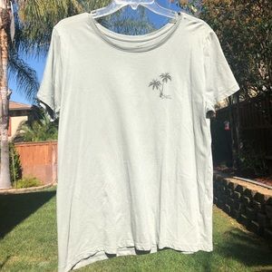 Green O’Neill t-shirt